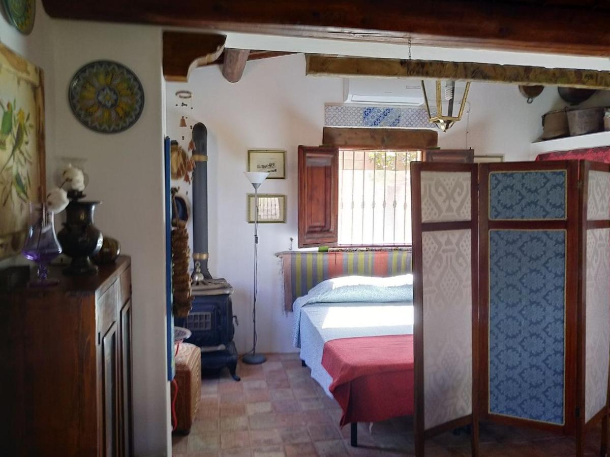 Il Corbezzolo Suite Appartament Castelluzzo Exteriör bild