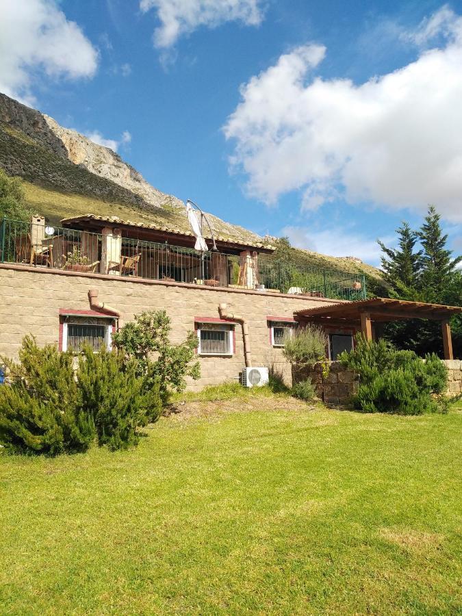 Il Corbezzolo Suite Appartament Castelluzzo Exteriör bild